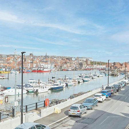Host & Stay - Coastal Townhouse Whitby Luaran gambar